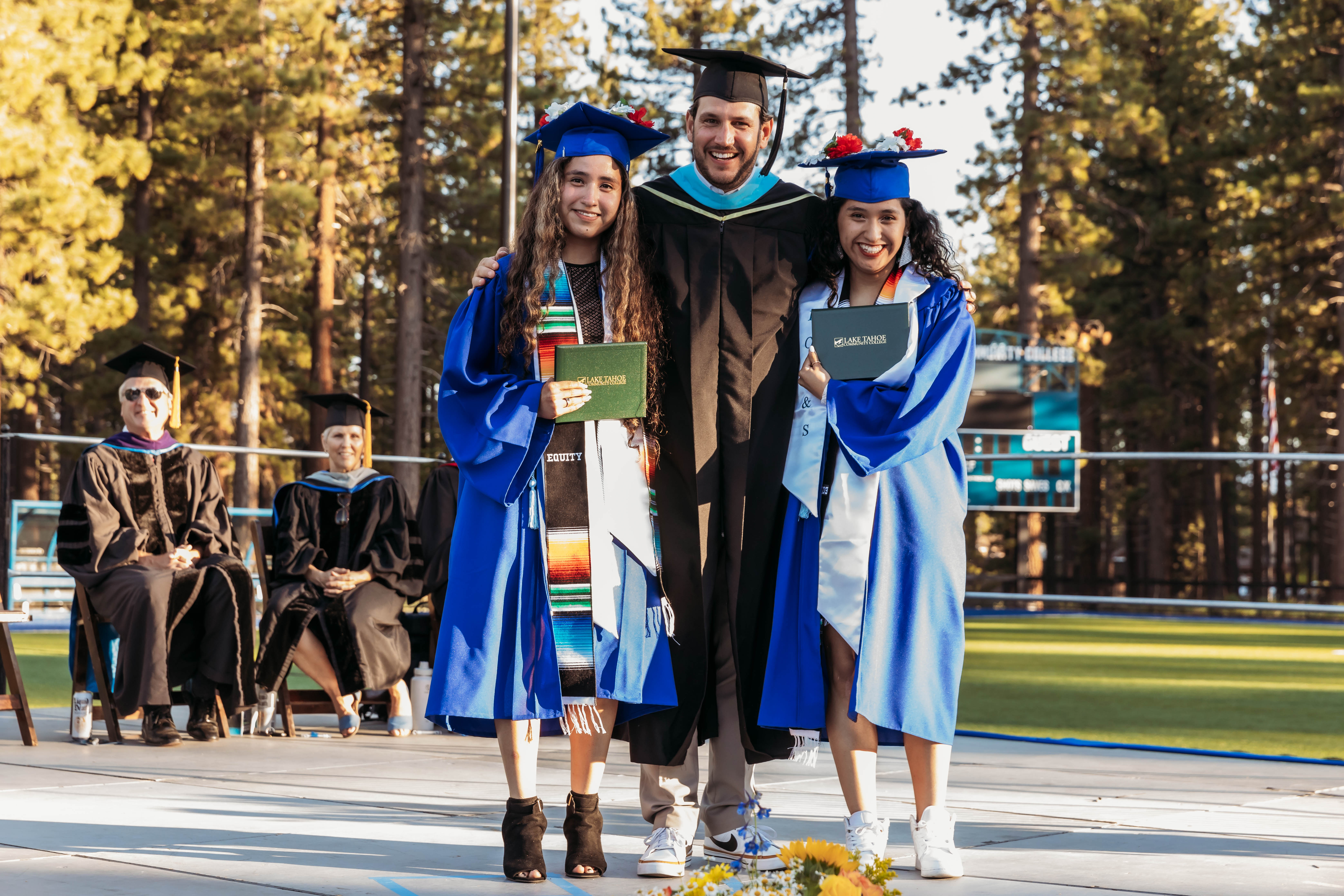 LTCC 2022 graduates with President DeFranco